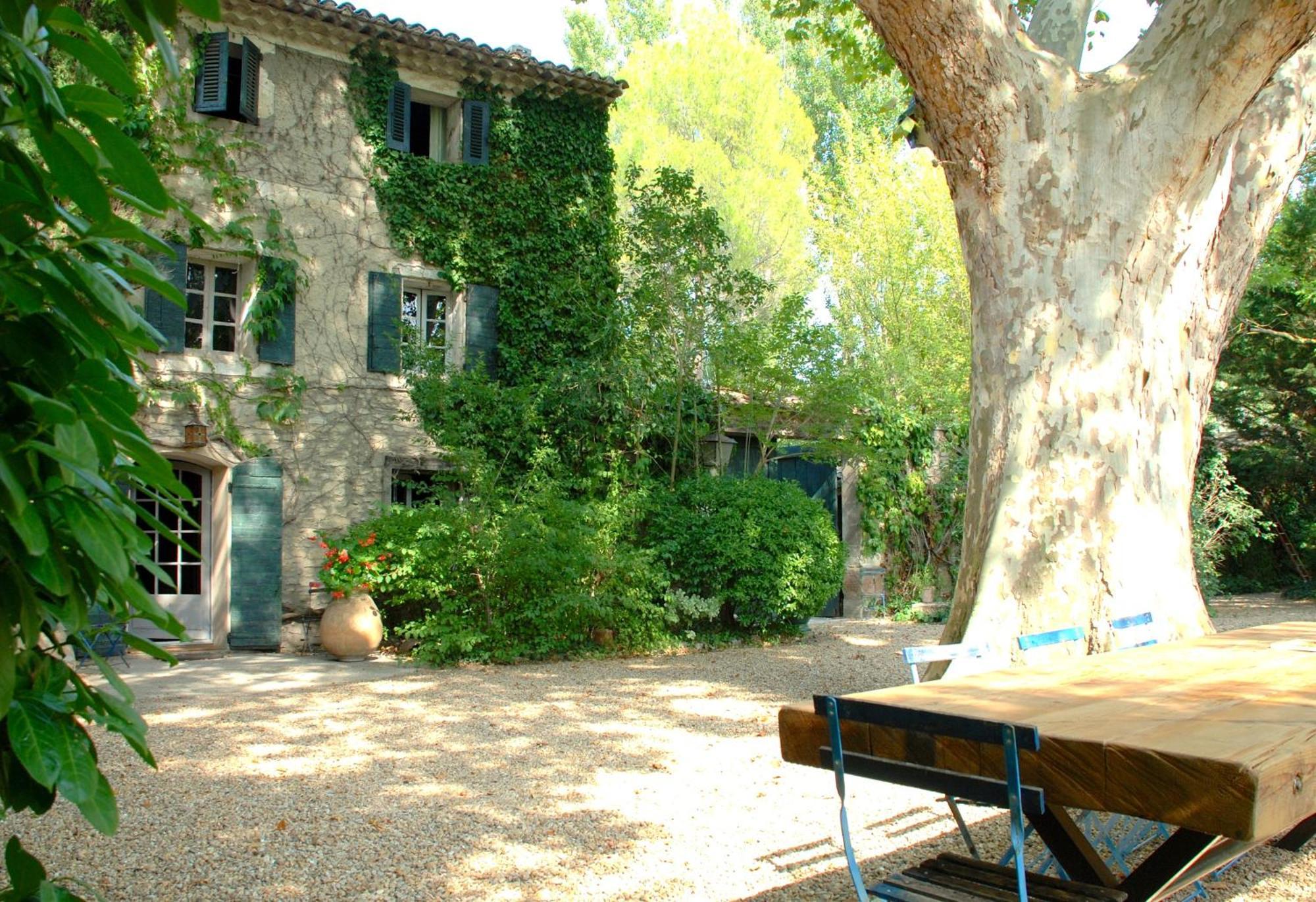 Campagne Baudeloup Bed & Breakfast L'Isle-sur-la-Sorgue Exterior photo