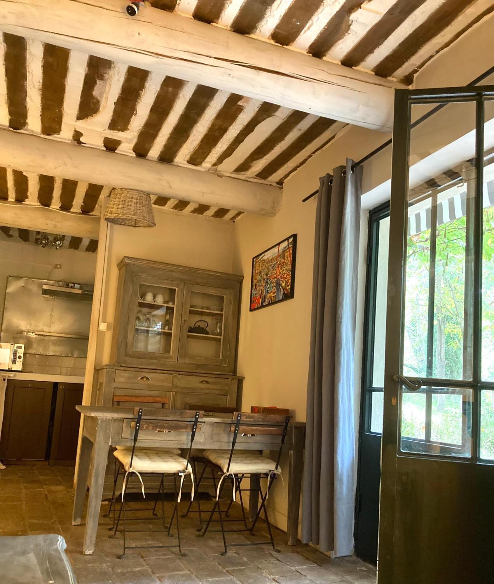 Campagne Baudeloup Bed & Breakfast L'Isle-sur-la-Sorgue Exterior photo