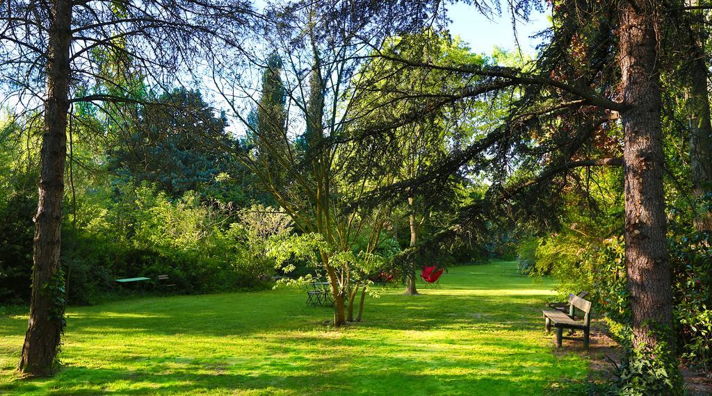 Campagne Baudeloup Bed & Breakfast L'Isle-sur-la-Sorgue Exterior photo