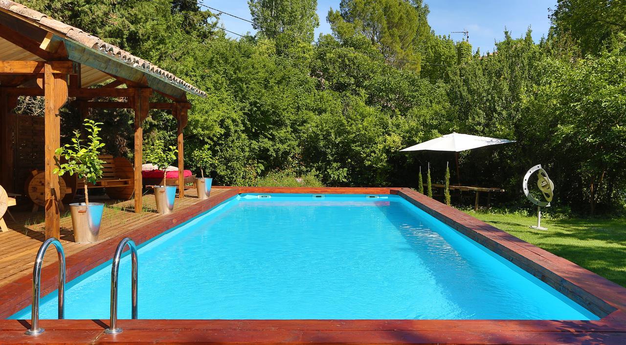 Campagne Baudeloup Bed & Breakfast L'Isle-sur-la-Sorgue Exterior photo